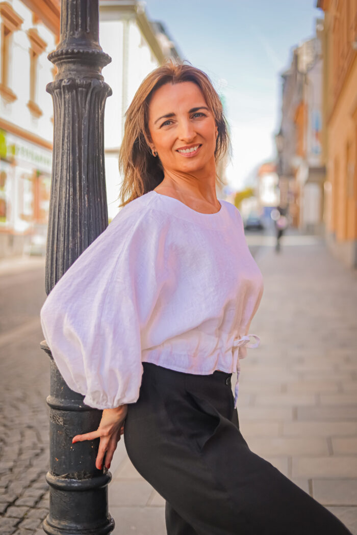 Lněný stahovací top MARIA - Obrázek 3
